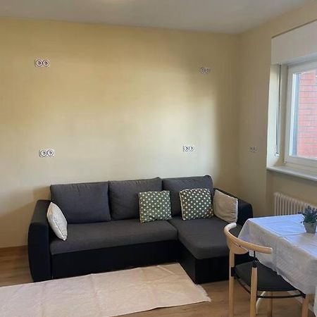 Einzimmerwohnung + Dusche Und Wc Berlin Exteriör bild