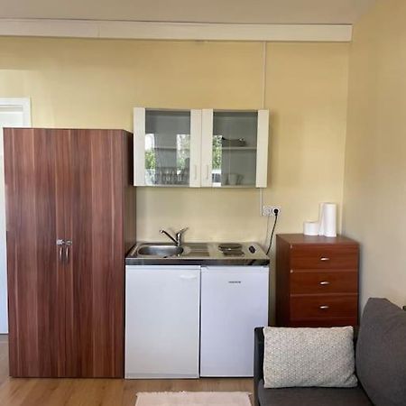 Einzimmerwohnung + Dusche Und Wc Berlin Exteriör bild