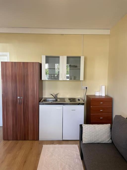 Einzimmerwohnung + Dusche Und Wc Berlin Exteriör bild